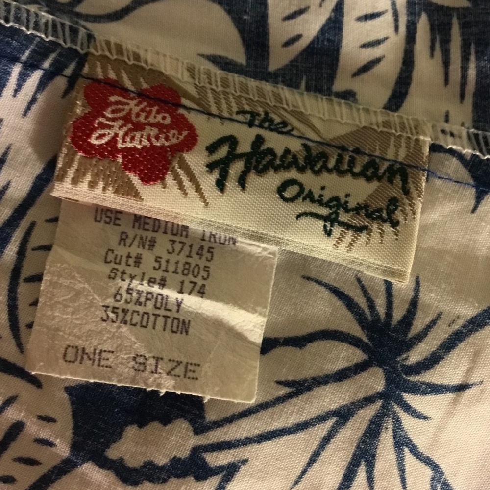 Hilo Hattie Floral wrap Skirt Sarong Coverup | The Hawaiian Original Vintage 90s - Picture 3 of 3